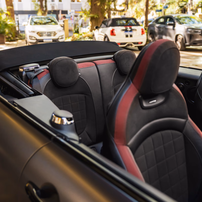 MINI Cinza JCW conversível em Gramado — foto 8