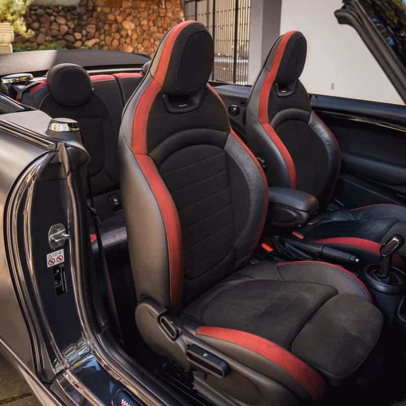 MINI Cinza JCW conversível em Gramado — foto 4